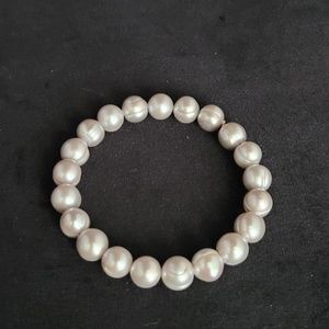 Women Pearl Bracelet
